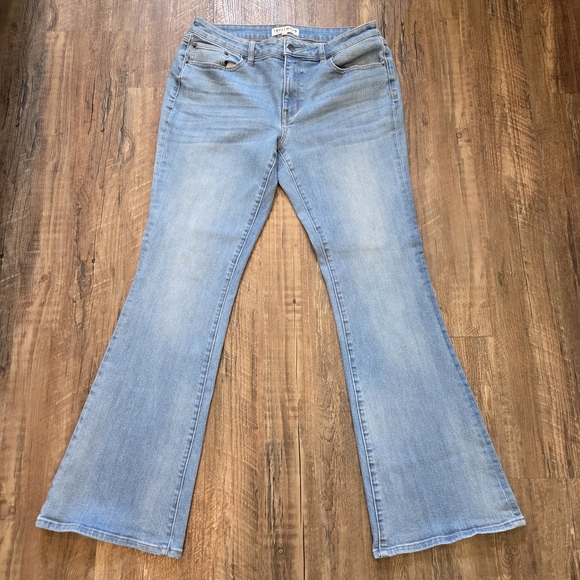 Idyllwind Miranda Lambert Bootcut Jeans Women's Stretch Fabric Blend Size 12 - Picture 4 of 11